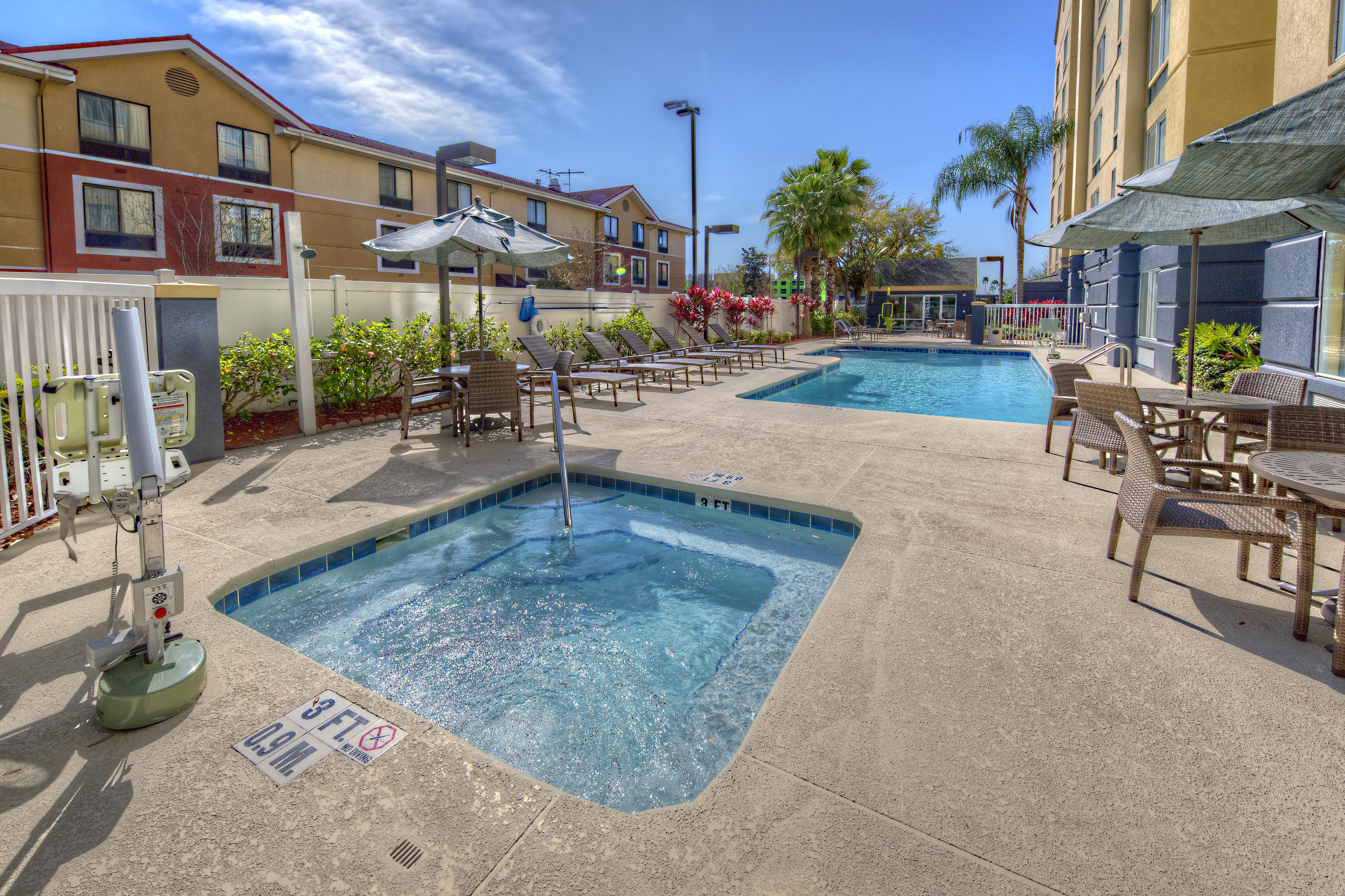 Fairfield Inn And Suites By Marriott Orlando Near Universal Orlando Exterior foto